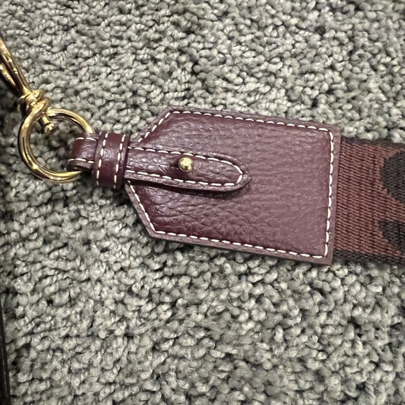 Stella McCartney mini crossbody logo studded bag. Burgundy - Picture 10 of 14